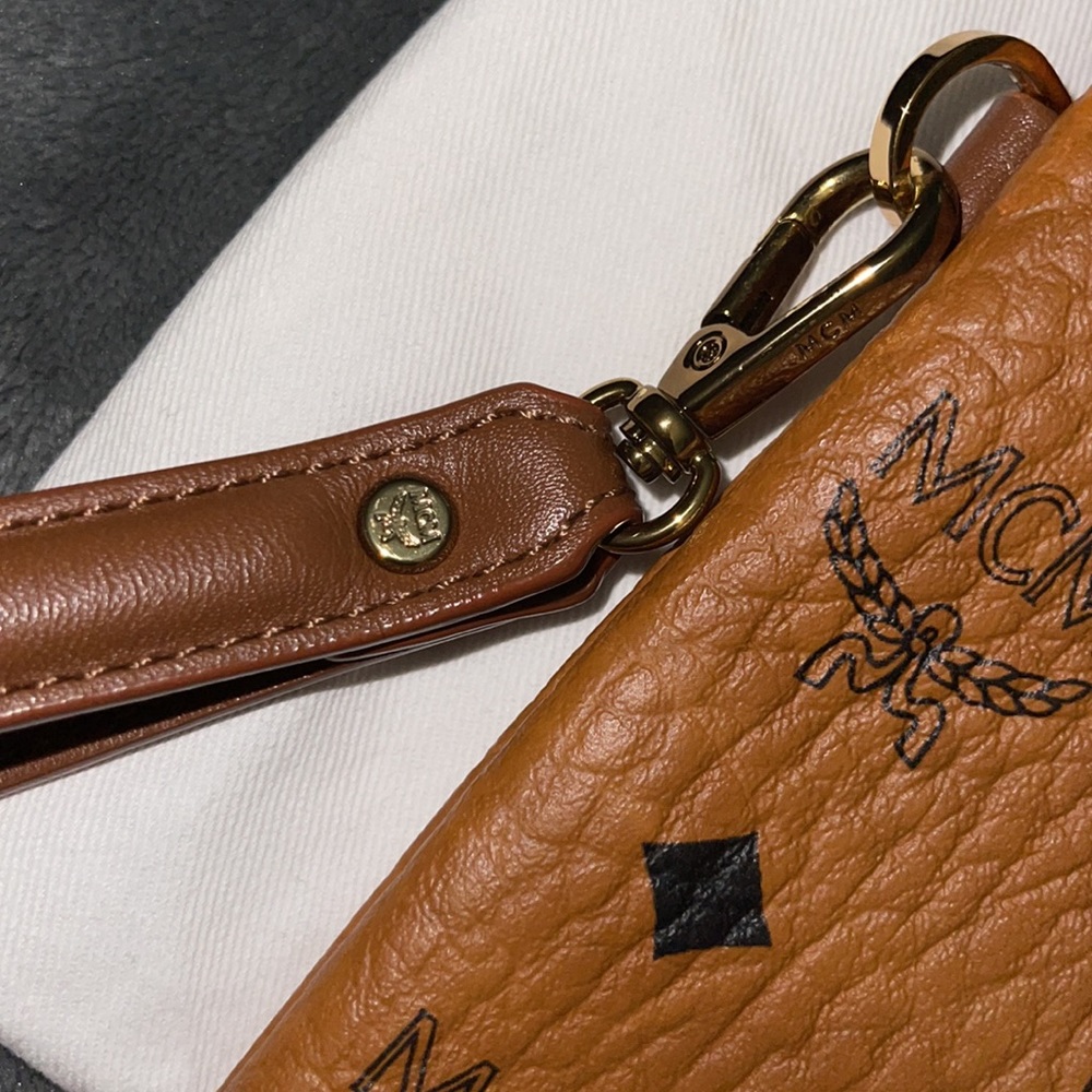 Mcm 100% Authentic Pristine Condition Comes With … - image 4